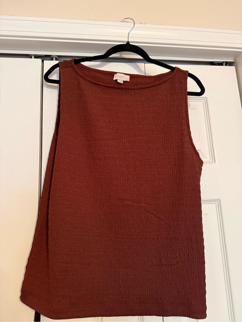 LOFT Sleeveless Textured Tank Top — Rust Brown